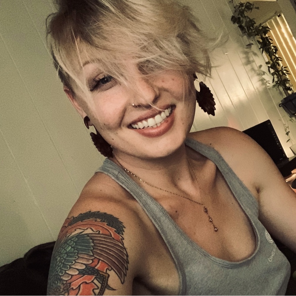 Meet your Posher, Shelby